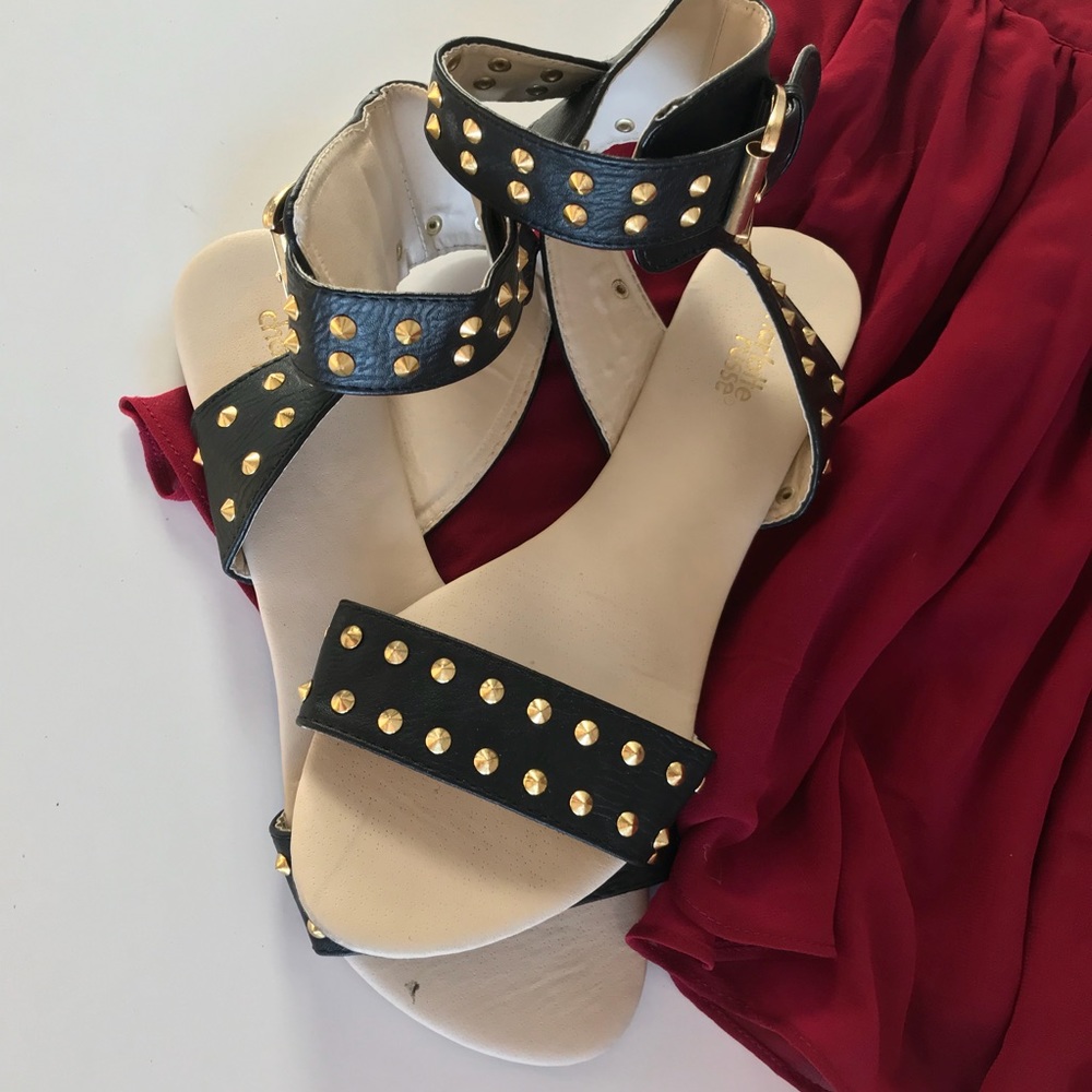 🖤✨ STUDDED SANDAL ✨🖤